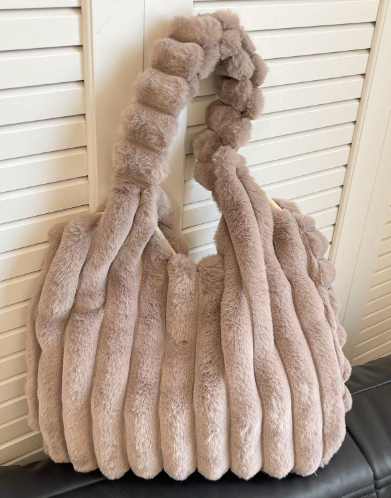 ファッショナブルなショルダーハンドバッグ、通勤用ファーショルダーバッグ、休暇や日常のお買い物に適しています、