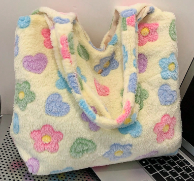 フラワーモチーフ トートバッグ 柔らかい素材使用